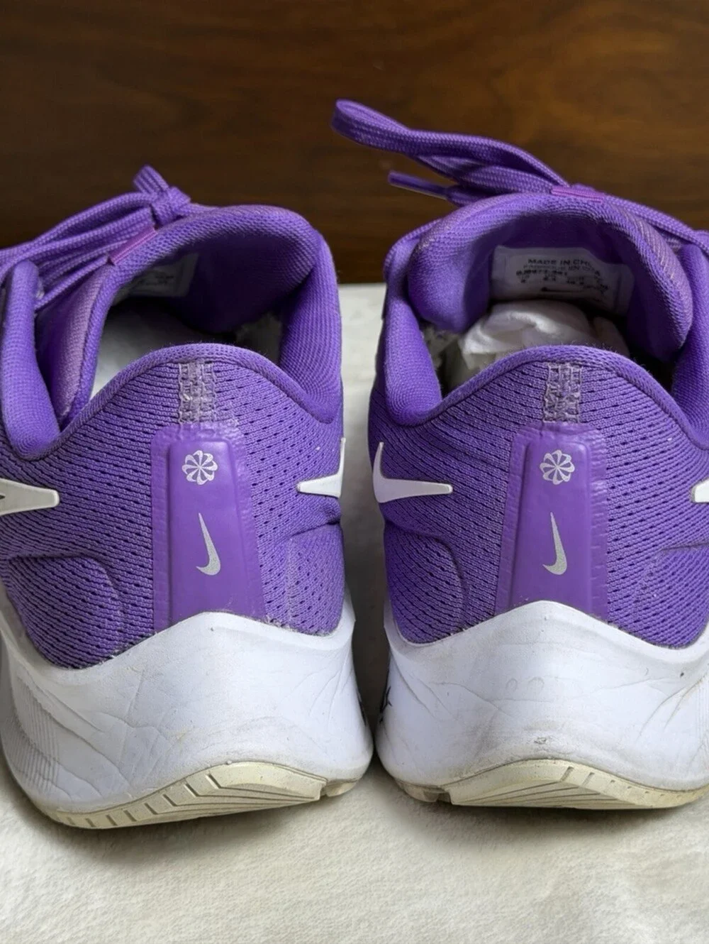 Nike Air Zoom Pegasus 38 Shield Womens 9 Purple Running Shoes Waterproof